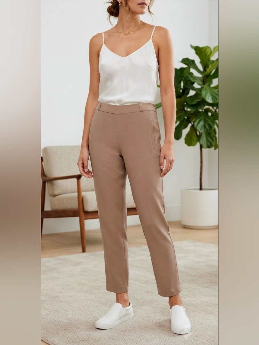 Aritzia Wilfred Taupe Japanese Crepe Pull-On Pants - Size 10